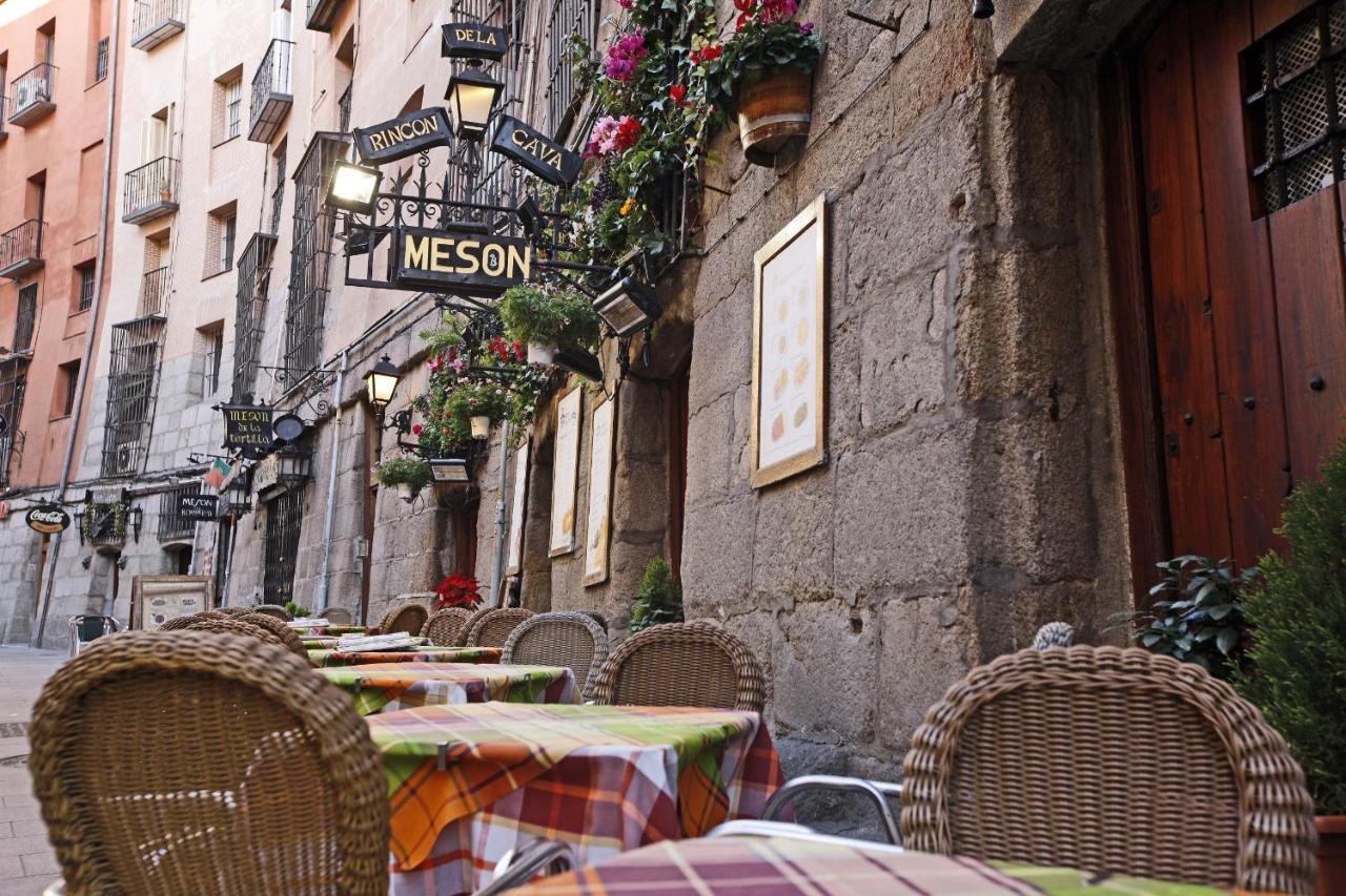 Plaza Mayor Suite Madrid Exterior photo