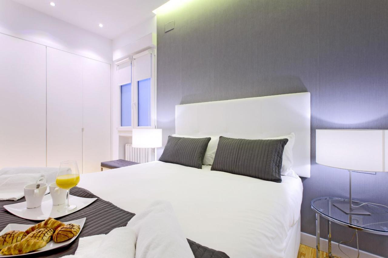 Plaza Mayor Suite Madrid Exterior photo